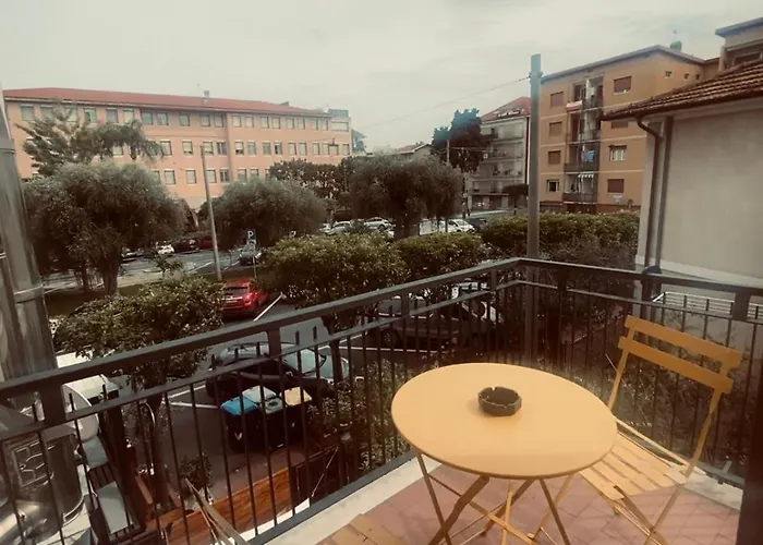 Tiziano Casa de hóspedes Diano Marina